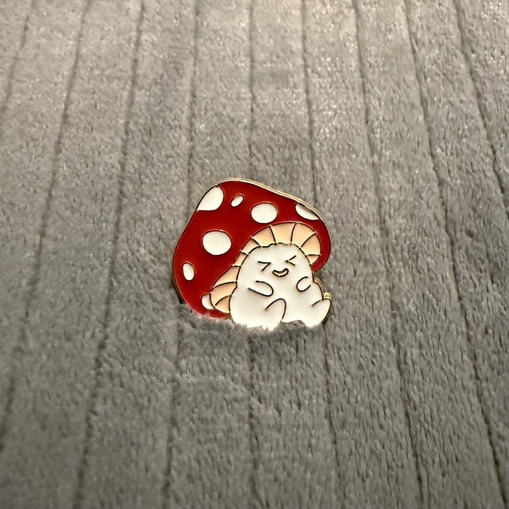 Mushroom Pin